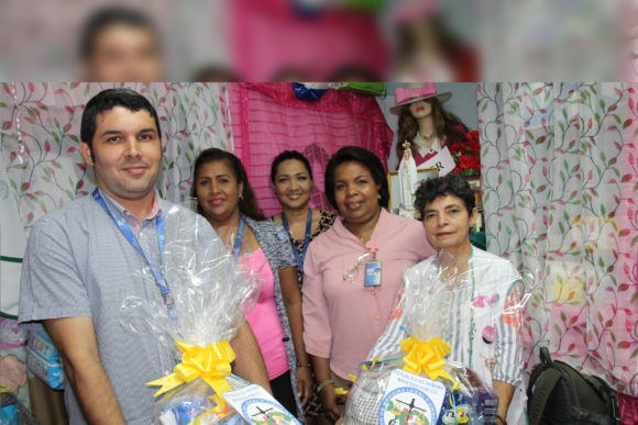 IMELCF entrega donaciones al Instituto Oncológico