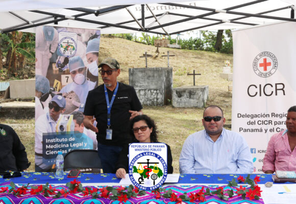 Acto de entrega de módulo de nichos de resguardo humanitario forense en el Municipio de Pinogana