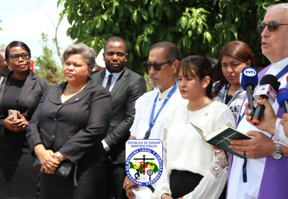 La Procuraduría General de la Nación y el Instituto de Medicina Legal y Ciencias Forenses, coordinan Sepelio de solemnidad en la provincia de Chiriquí