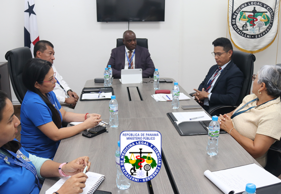 Reunión de acercamiento con la Unidad de Control de Químicos