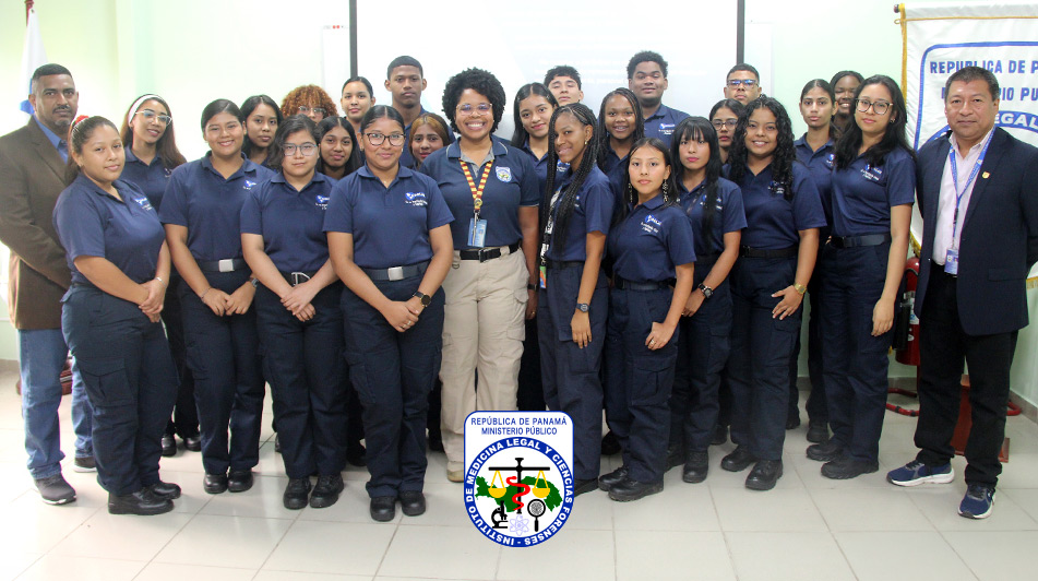 Estudiantes de práctica profesional de UDELAS visitan el IMELCF Estudiantes de práctica profesional de UDELAS visitan el IMELCF
