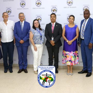 Director del IMELCF sostiene reunión de seguimiento con Embajador de Colombia Director del IMELCF sostiene reunión de seguimiento con Embajador de Colombia