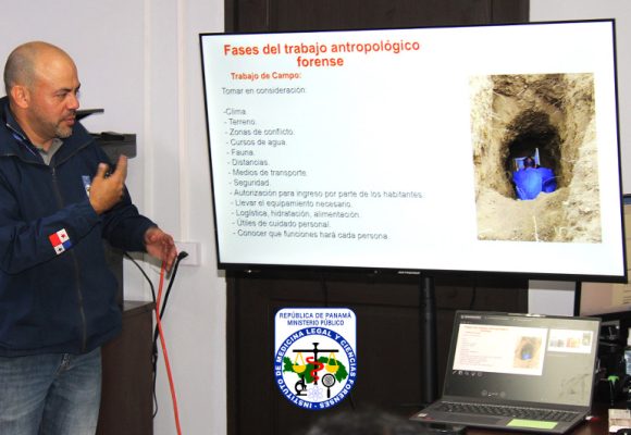 Antropología Forense del IMELCF instruye a fiscalías en la recuperación de restos óseos