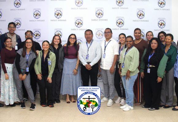 Personal pericial se capacita en el marco regulatorio de la investigación en salud