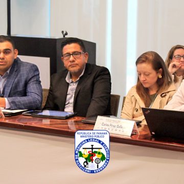 Psicólogos del IMELCF participan en la III Reunión de la CORETT Psicólogos del IMELCF participan en la III Reunión de la CORETT