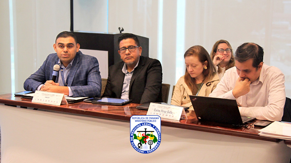 Psicólogos del IMELCF participan en la III Reunión de la CORETT Psicólogos del IMELCF participan en la III Reunión de la CORETT