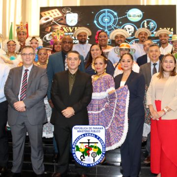 Clausura del XVII Congreso de Medicina Legal y Ciencias Forenses Clausura del XVII Congreso de Medicina Legal y Ciencias Forenses
