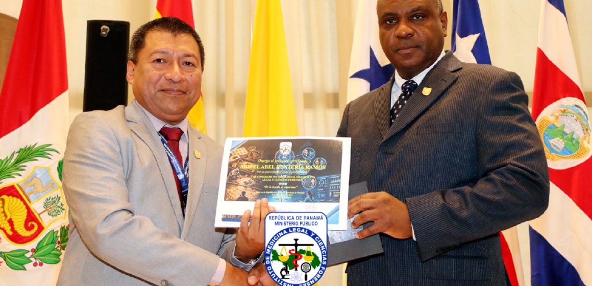 Primera jornada académica del XVII Congreso Internacional de Medicina Legal y Ciencias Forenses Primera jornada académica del XVII Congreso Internacional de Medicina Legal y Ciencias Forenses